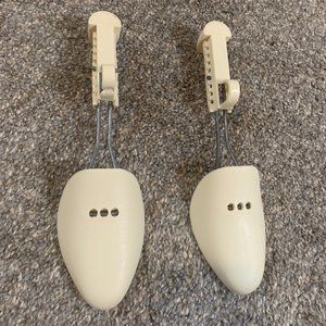 Adjustable Plastic Shoe Tree